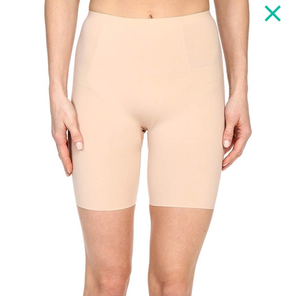 SPANX Thinstincts Mid-thigh Short